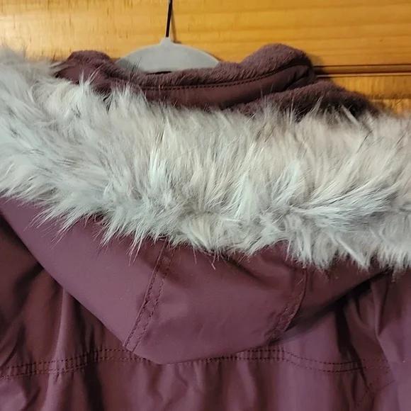 NWT Womens Hollister Winter Jacket - Picture 5 of 13